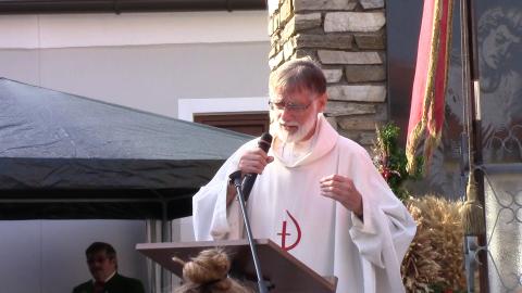 Bundesbruder Milo beim Erntedankfest in Rodingersdorf